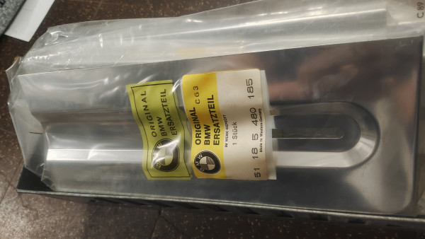 Halter Unterlage Kennzeichen hinten links BMW Baureihe E10 /02 Serie E9 2,5-3,0 CSi orig. BMW NOS N