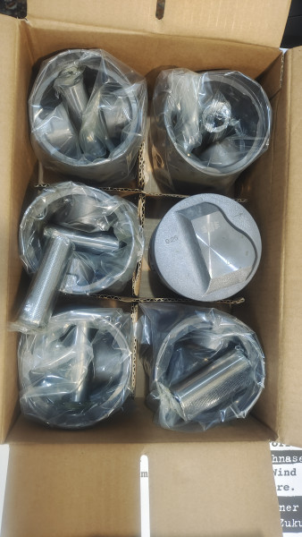 Kolbensatz (6 Stück) 88,97 +0,25 BMW M30 3,0 Si E3 3,0 CSi CSiL E9 neu !