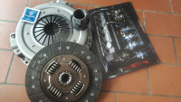 Kupplungssatz 240mm 3-teilig BMW Baureihe E28 M5 E24 M635 M6 S38 E34 M5 3,6 neu original Sachs ! Kupplungssatz 240mm 3-teilig BMW Baureihe E28 M5 E24 M635 M6 S38 E34 M5 3,6 neu original Sachs !