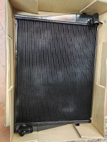 Kühler passend für BMW Baureihen E3 E9 E12 E24 Alu NEU!! Kühler passend für BMW Baureihen E3 E9 E12 E24 Alu NEU!!