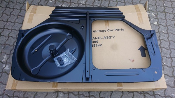 Complete boot (US: trunk) floor, BMW series E10 /02 series 15-2002, NEW!